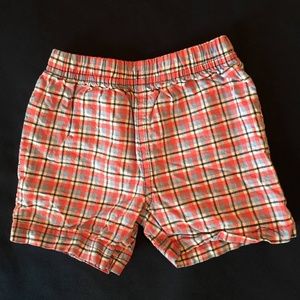 Plaid Shorts with elastic band.